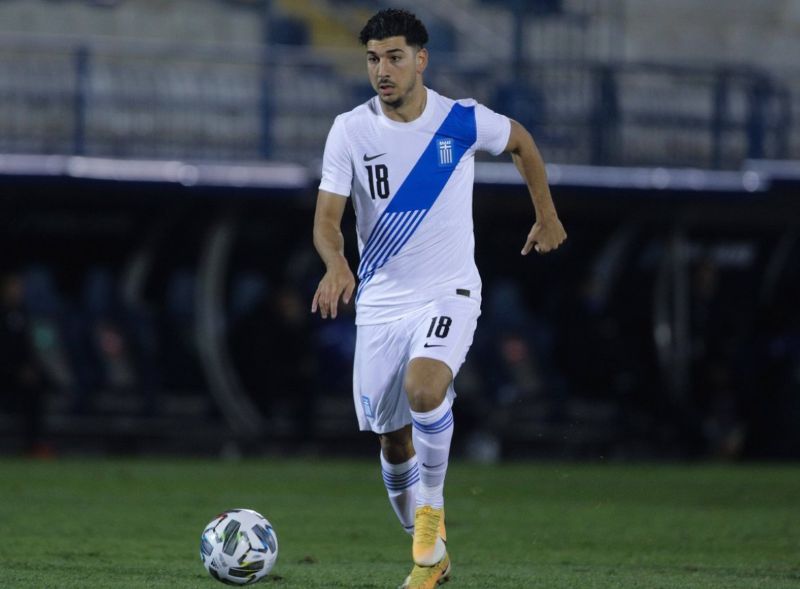 Anh từng thi đấu cho nhiều CLB lớn ở Hy Lạp và châu Âu, khẳng định sự tiến bộ không ngừng