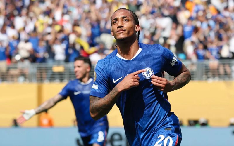 Anh trở thành nhân tố không thể thiếu trong chiến thuật của Brighton.